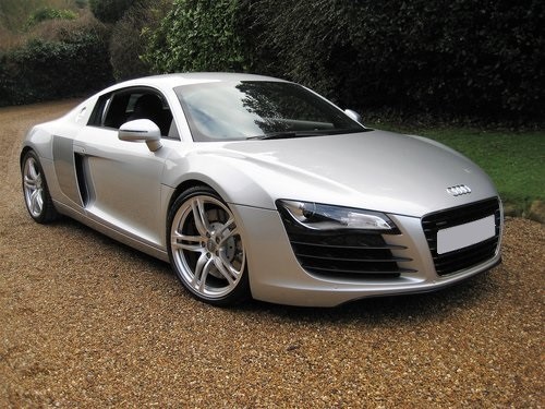 Prom Chauffeur Driven Supercar Hire | Yorkshire, Nottinghamshire, Derbyshire